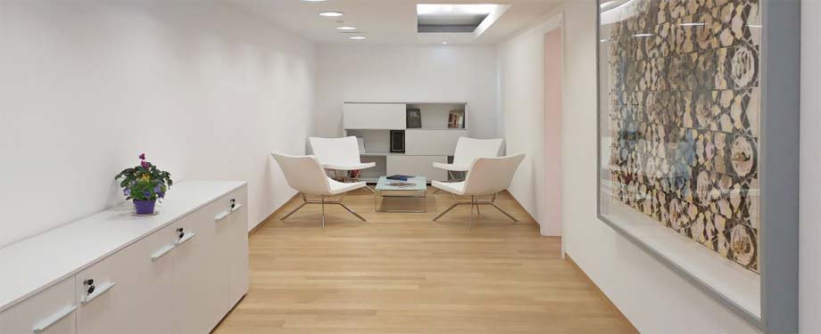 permanent-italian-delegation-office-brussels-open-space-chairs.jpg